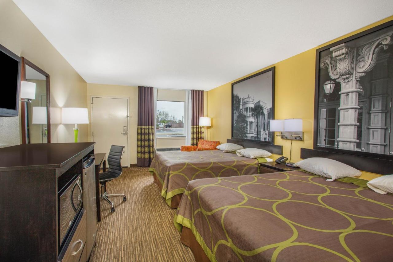 Super 8 By Wyndham Florence Ngoại thất bức ảnh